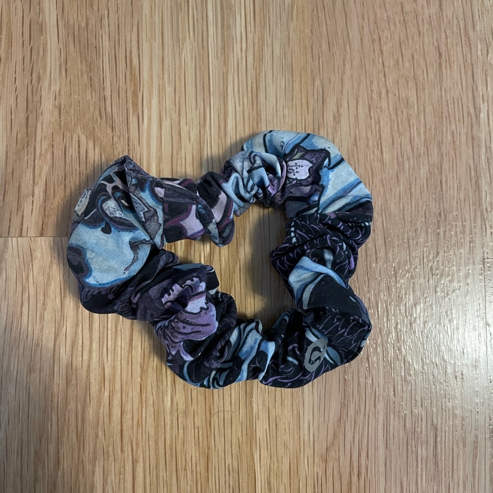 Lululemon Scrunchie